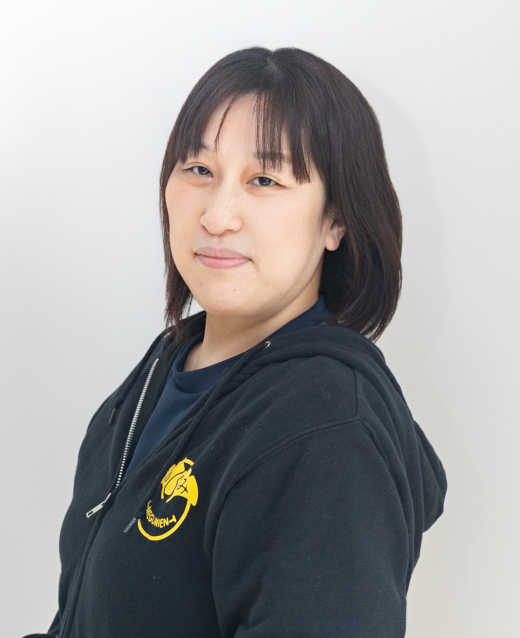 小山 麻美 